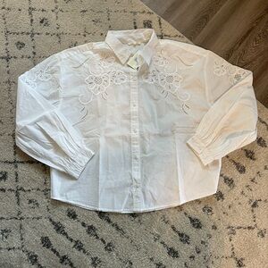 Levi’s White Eyelet Embroidered Button-Up Blouse